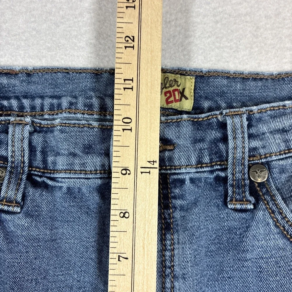 Wrangler features style